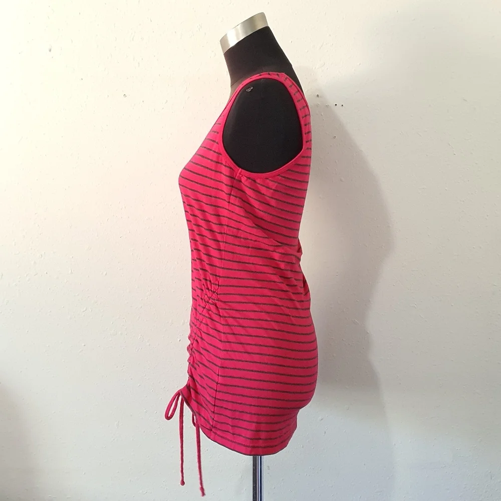 Three Dots Rouched Top - Picture 3 of 8